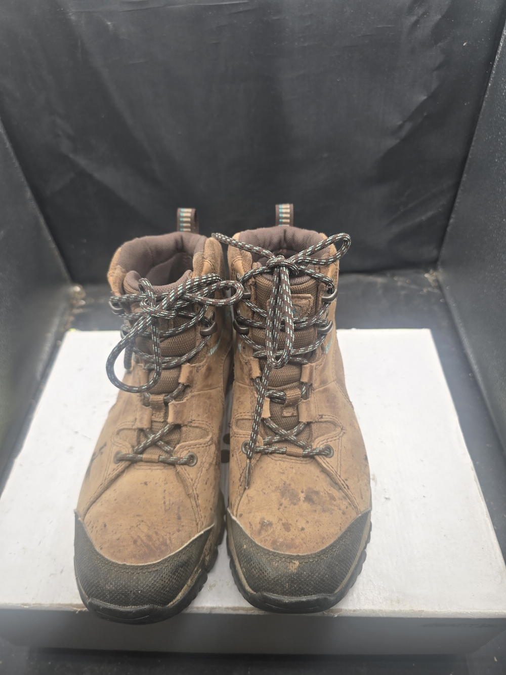 Ariat‎ Brown Lace-Up Women's Ankle Booties